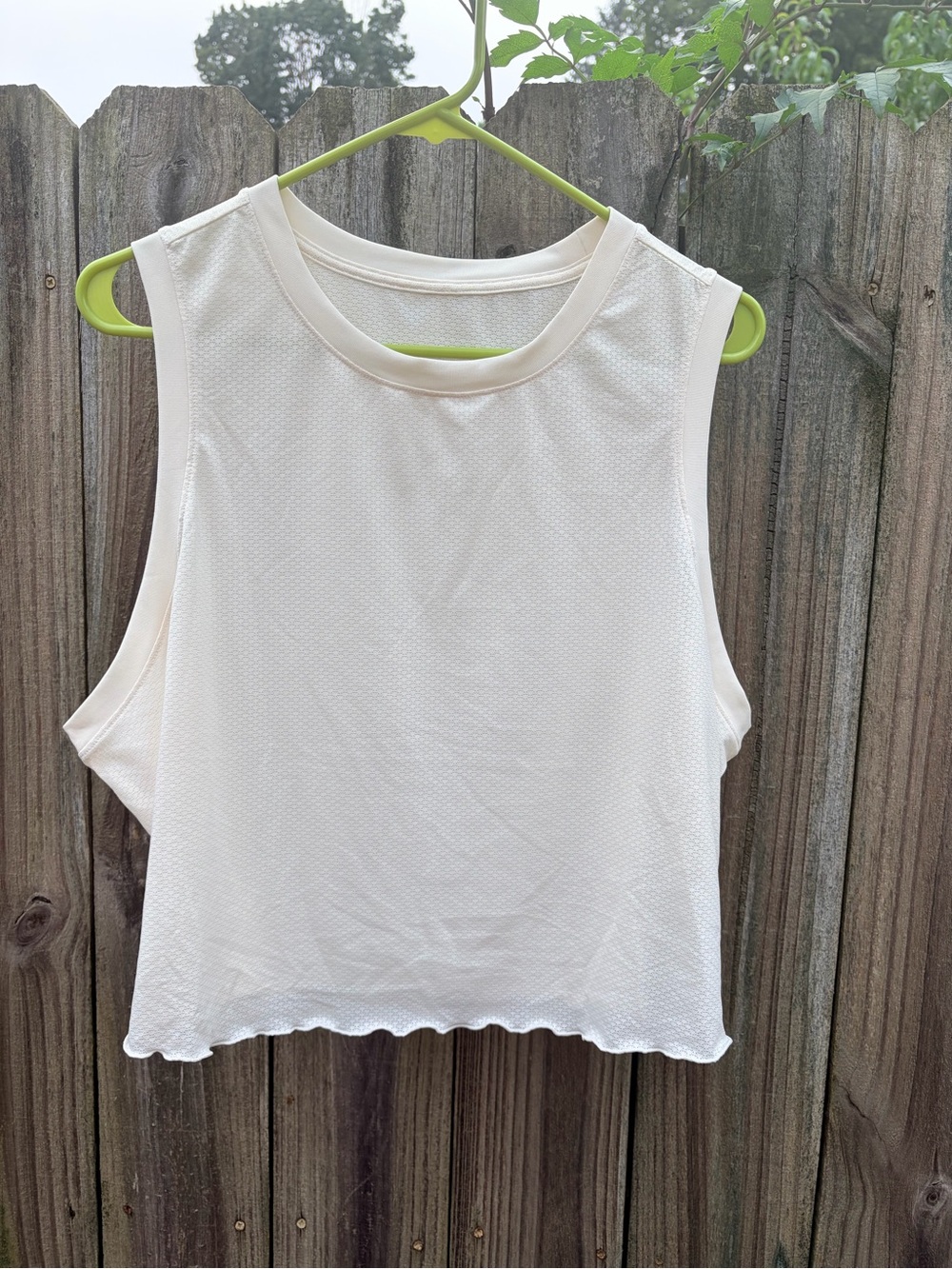 Sleeveless Crewneck Crop Tank Top - Cream